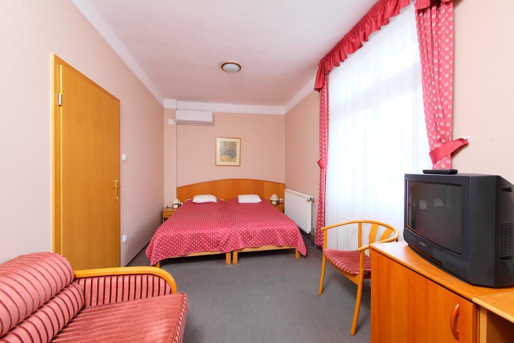 Hotel Blaha Lujza Balatonfüred Cameră foto